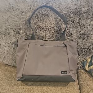 YETI Crossroad Charcoal Tote Bag
